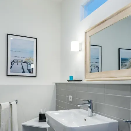 アパートホテル Intermar & 4*