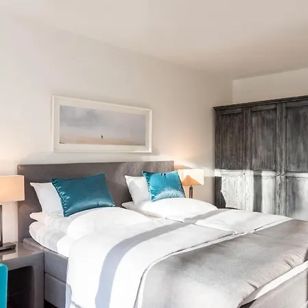 アパートホテル Intermar & グリュックスブルク