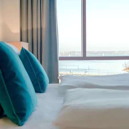 アパートホテル Intermar &