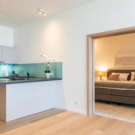 アパートホテル Intermar &