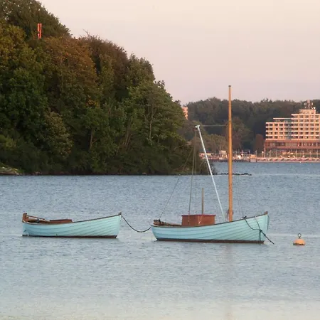 アパートホテル Intermar &