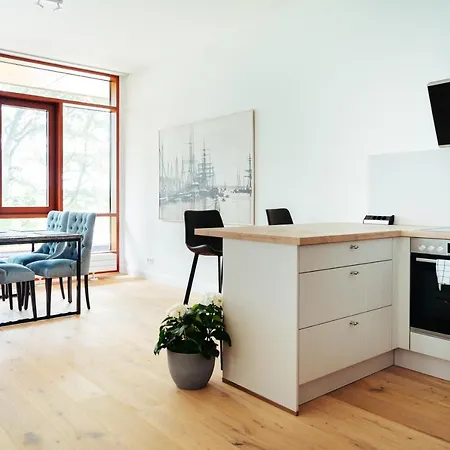 アパートホテル Intermar & グリュックスブルク