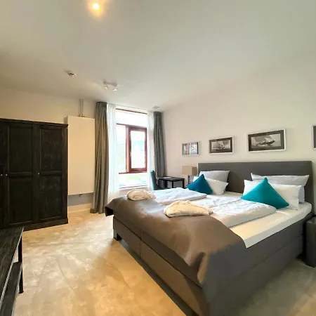 Intermar & アパートホテル グリュックスブルク