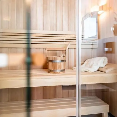 Aparthotel Intermar & *